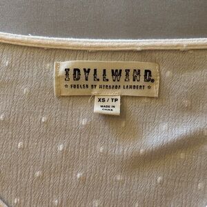 Idyllwind Cream Embroidered V-Neck Blouse